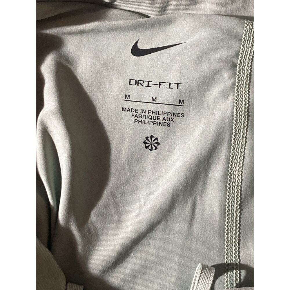 NWT Women’s Nike DriFit Tennis Shorts Size Medium High Waisted Hidden Drawstring - Picture 5 of 7